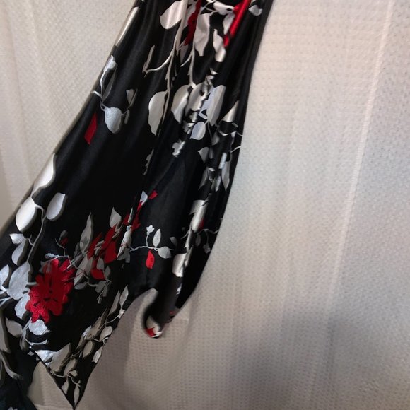 Speechless Long Black Handkerchief Hem Dress - Picture 6 of 10